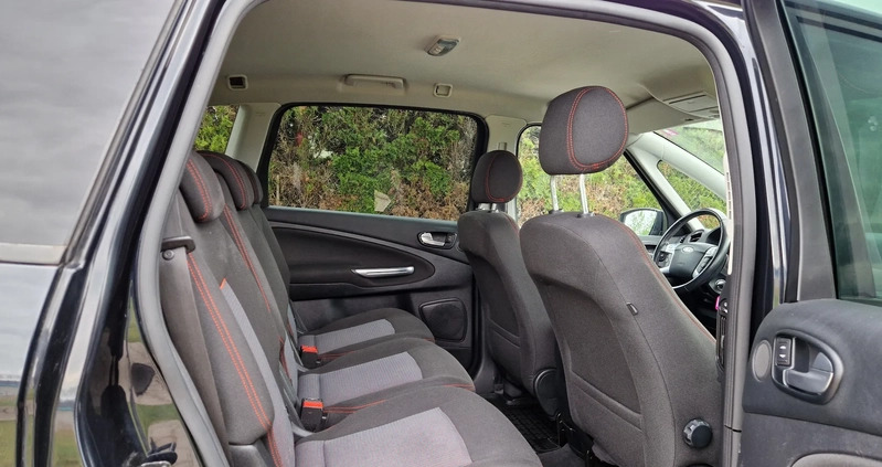 Ford S-Max cena 29900 przebieg: 239000, rok produkcji 2011 z Gniezno małe 191